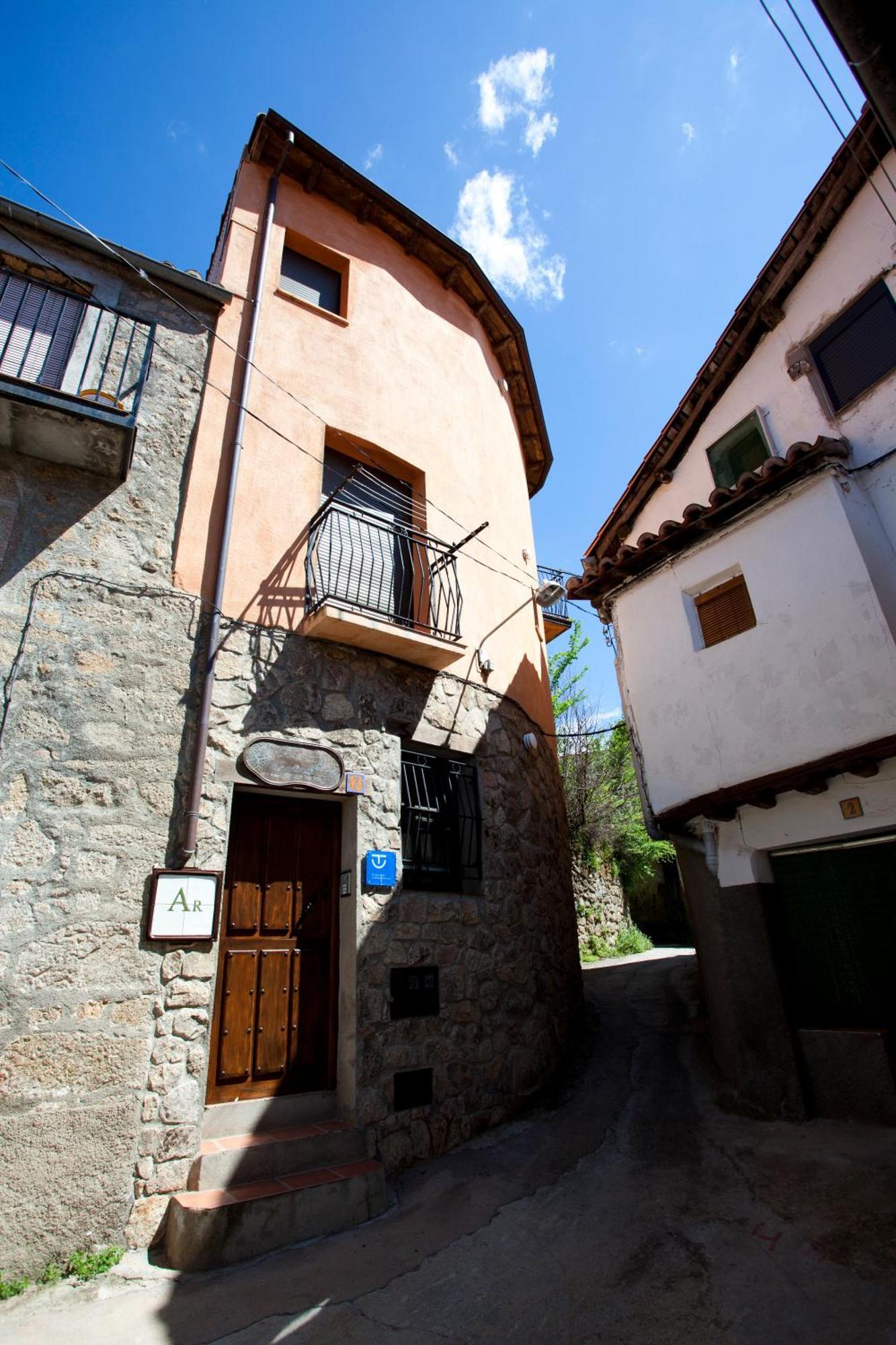Apartamentos Rurales "La Fuentecilla" Banos De Montemayor Luaran gambar